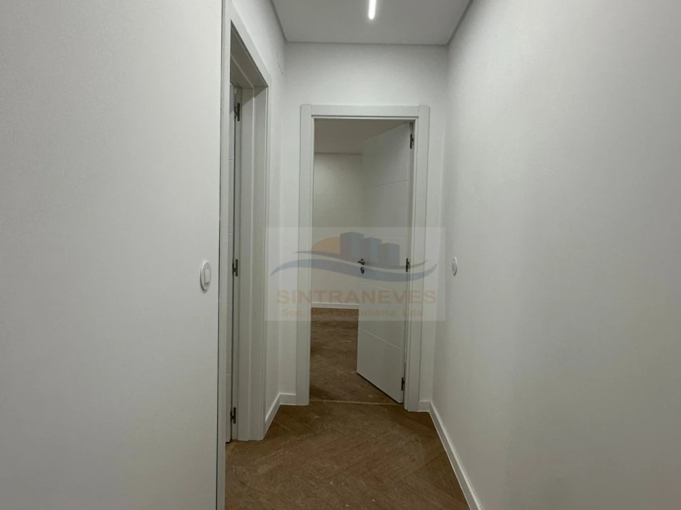 Apartamento T3 para Venda em Mina de Água Foto 13