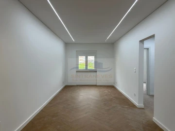 Apartamento T3 para Venda em Mina de Água