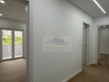 Apartamento T3 para Venda em Mina de Água