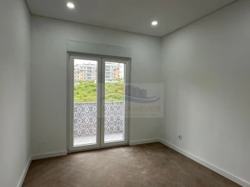 Apartamento T3 para Venda em Mina de Água