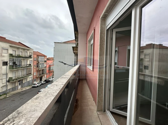Apartamento T3 para Venda em Mina de Água Foto 31