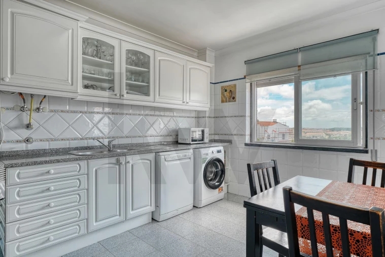 Apartamento T2 para Venda em Mafra Foto 12