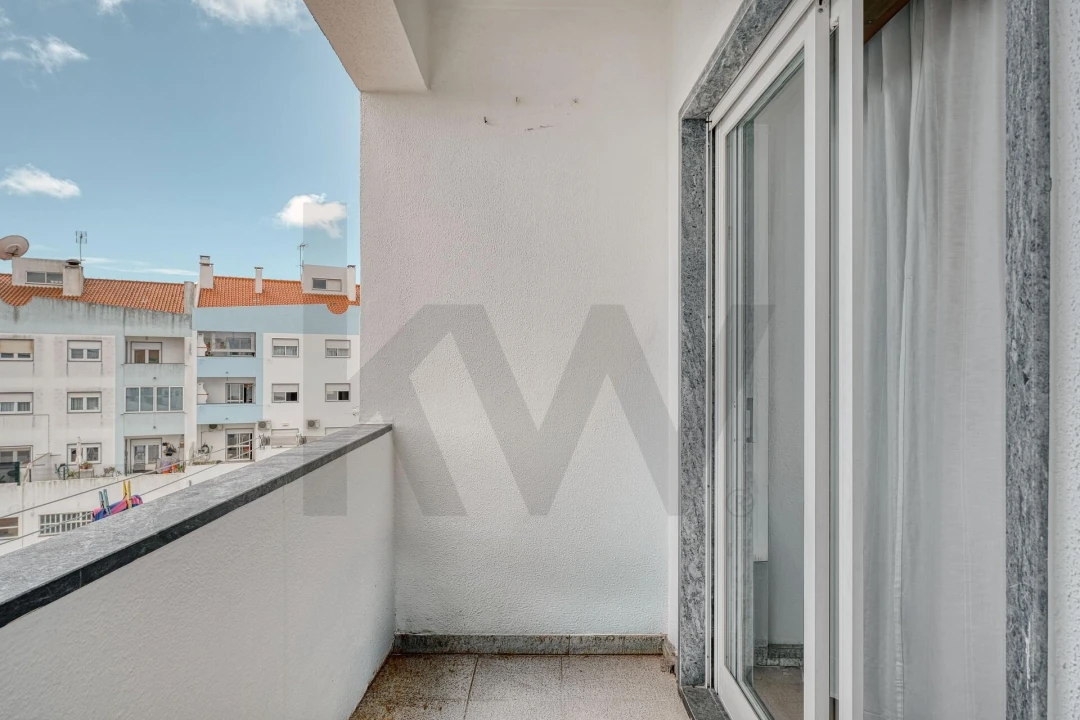 Apartamento T2 para Venda em Mafra Foto 14