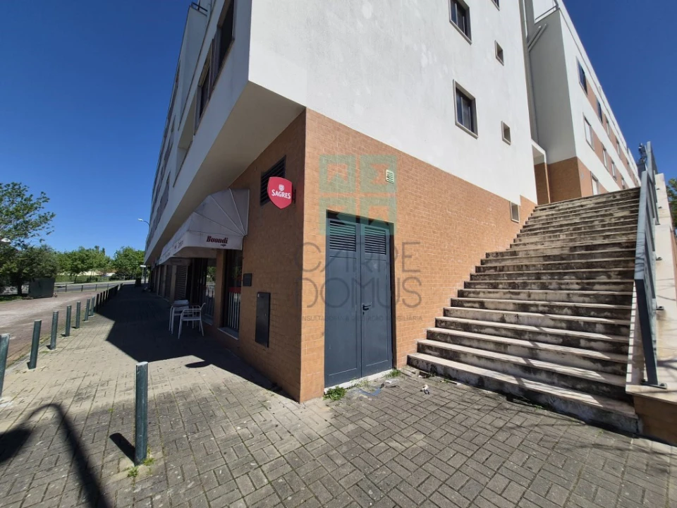 Apartamento T2 para Venda em Santa Clara Foto 1