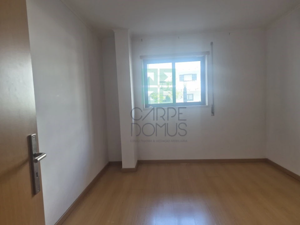 Apartamento T2 para Venda em Santa Clara Foto 6
