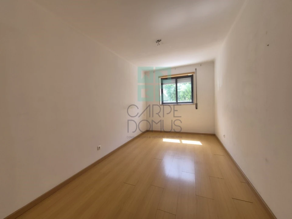 Apartamento T2 para Venda em Santa Clara Foto 16