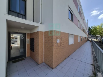 Apartamento T2 para Venda em Santa Clara