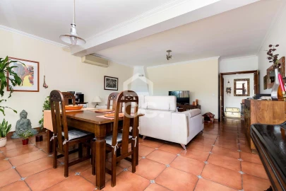 Apartamento T2 para Venda em Malagueira e Horta das Figueiras