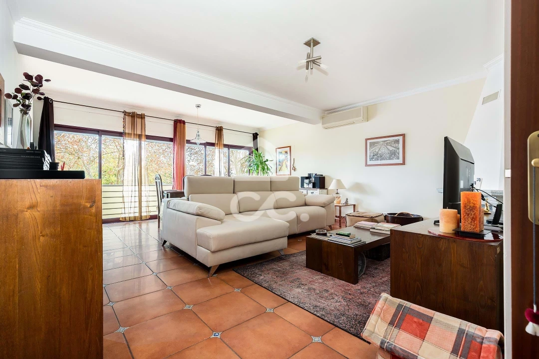 Apartamento T2 para Venda em Malagueira e Horta das Figueiras Foto 1