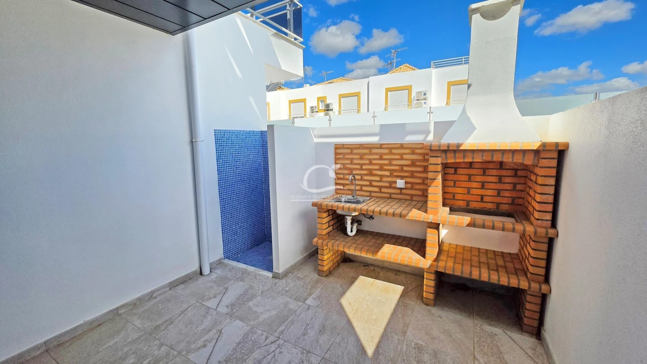 Moradia T3 para Venda em Vila Real de Santo Antonio Foto 3