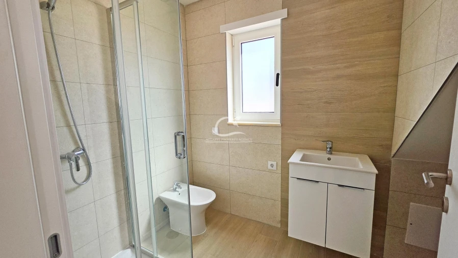 Moradia T3 para Venda em Vila Real de Santo Antonio Foto 7