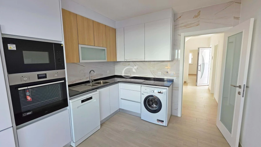 Moradia T3 para Venda em Vila Real de Santo Antonio Foto 4