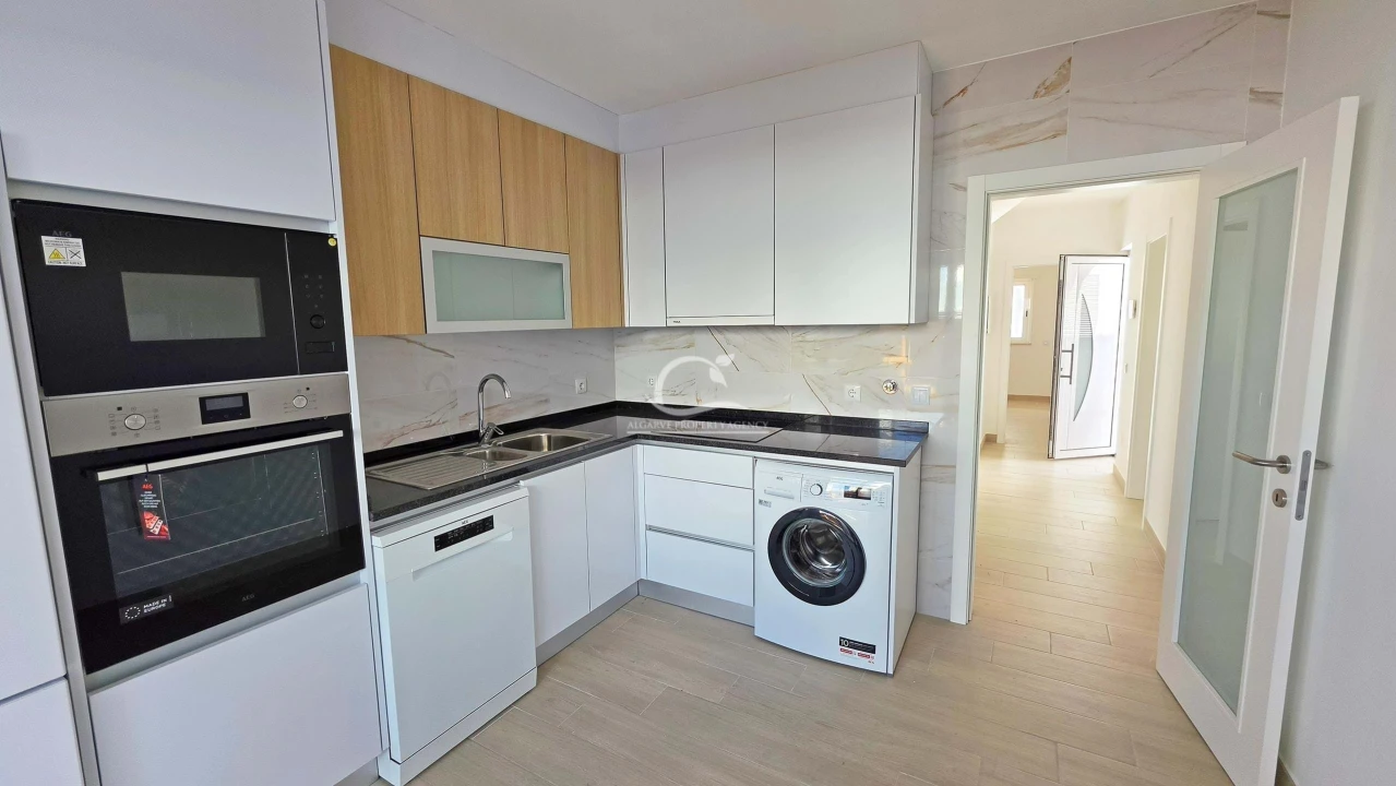 Moradia T3 para Venda em Vila Real de Santo Antonio Foto 4