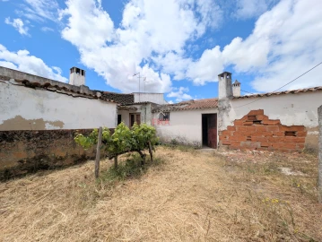 Moradia T3 para Venda em Aldeia dos Fernandes