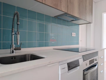 Apartamento T2 para Arrendamento em Seixal