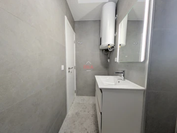 Apartamento T2 para Arrendamento em Seixal