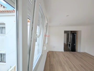Apartamento T2 para Arrendamento em Seixal