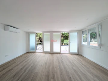 Apartamento T2 para Arrendamento em Seixal