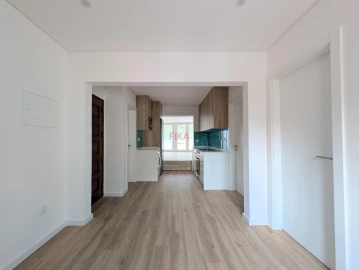 Apartamento T2 para Arrendamento em Seixal
