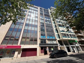 Negócio para Arrendamento em Avenidas Novas