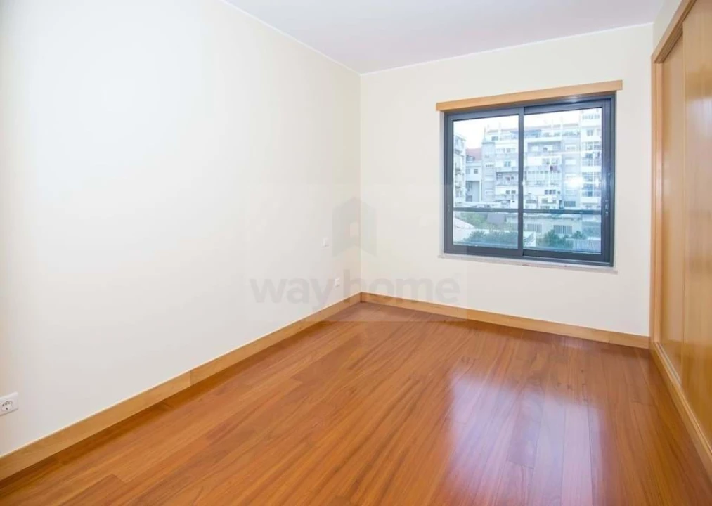 Apartamento T3 para Venda em Alcantara Foto 17