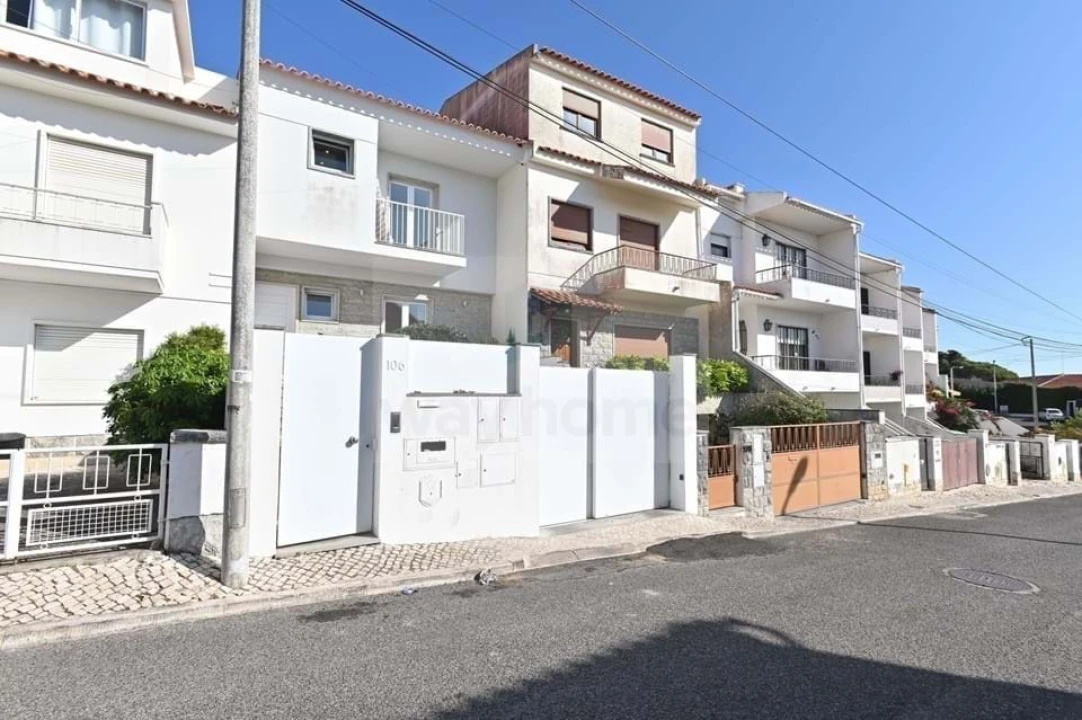 Moradia T3 para Venda em Alcabideche Foto 36