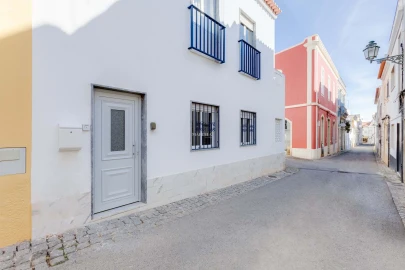 Moradia T8 para Venda em Lagos (São Sebastião e Santa Maria)