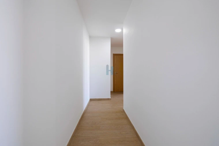 Apartamento T2 para Venda em Portimão Foto 13