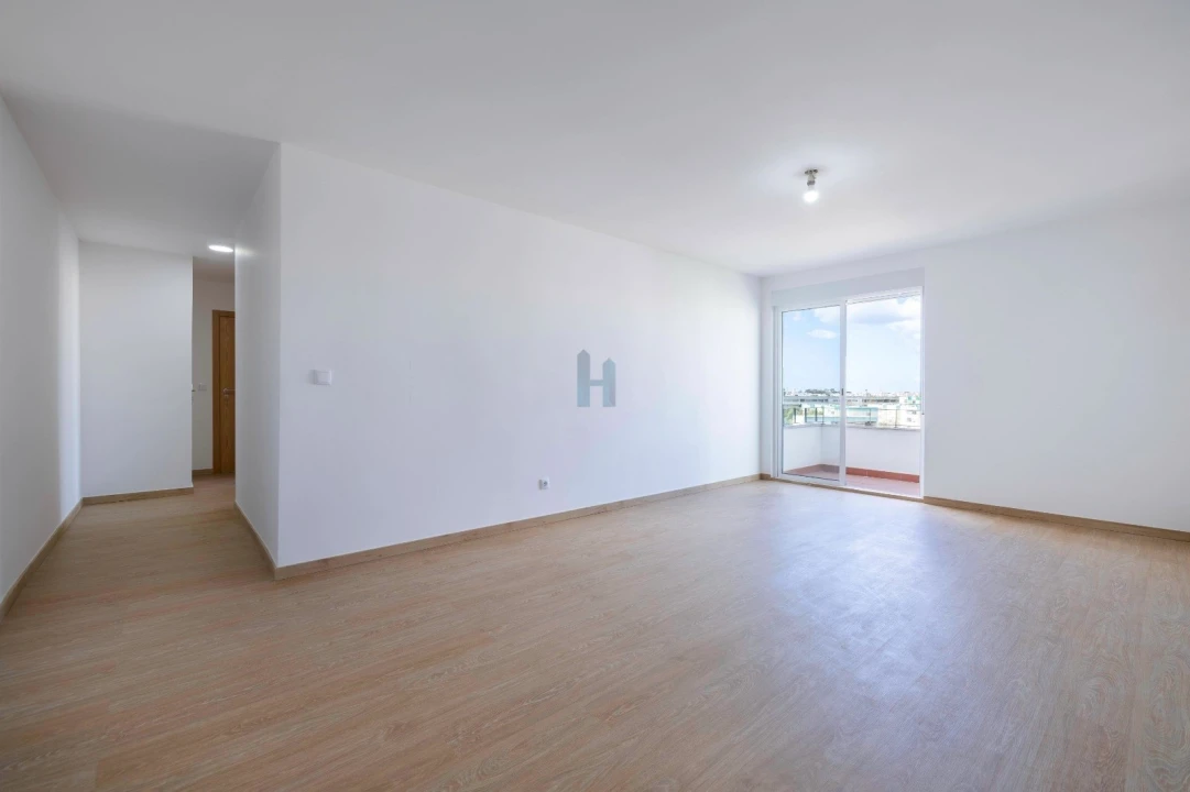 Apartamento T2 para Venda em Portimão Foto 11