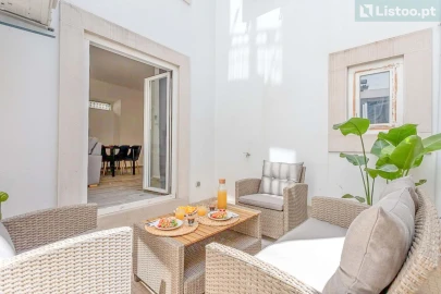 Apartamento T2 para Venda em Santa Maria Maior