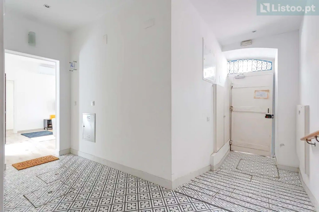Apartamento T2 para Venda em Santa Maria Maior Foto 14