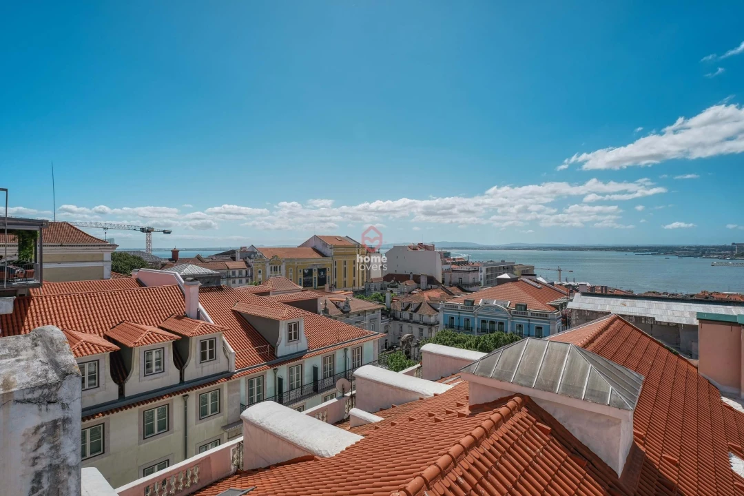 Apartamento T2 para Venda em Misericórdia Foto 28