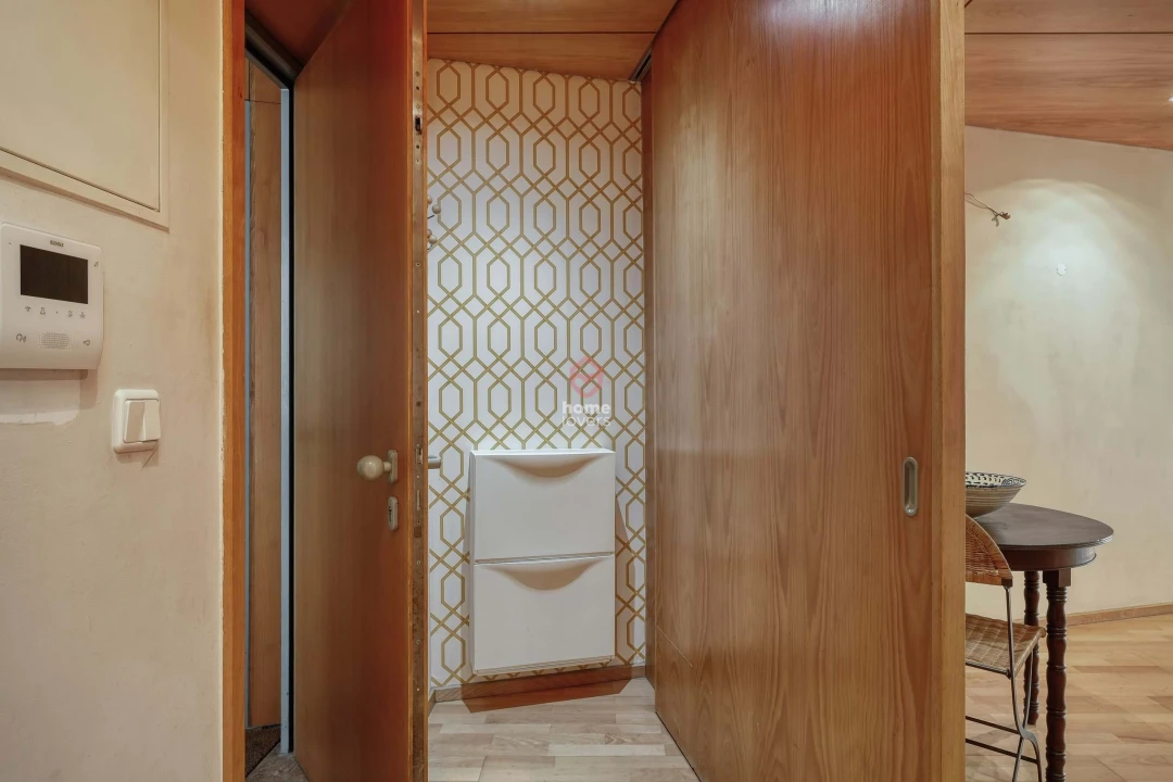 Apartamento T2 para Venda em Misericórdia Foto 5