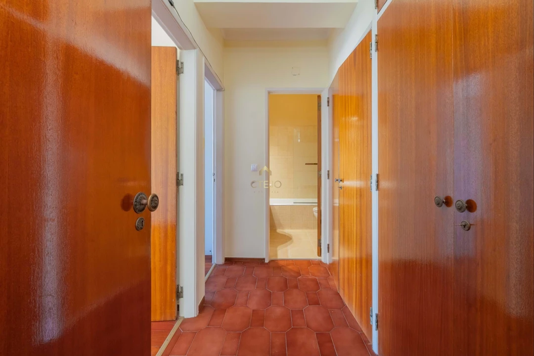 Apartamento T3 para Venda em Santa Iria de Azoia, São João da Talha e Bobadela Foto 20