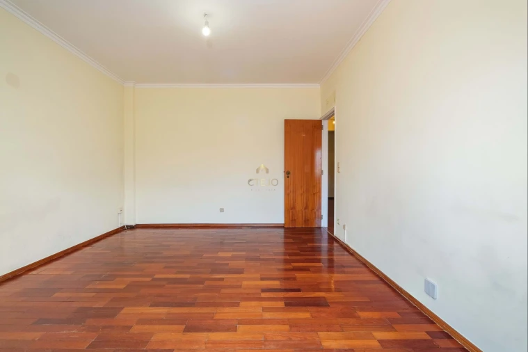 Apartamento T3 para Venda em Santa Iria de Azoia, São João da Talha e Bobadela Foto 15