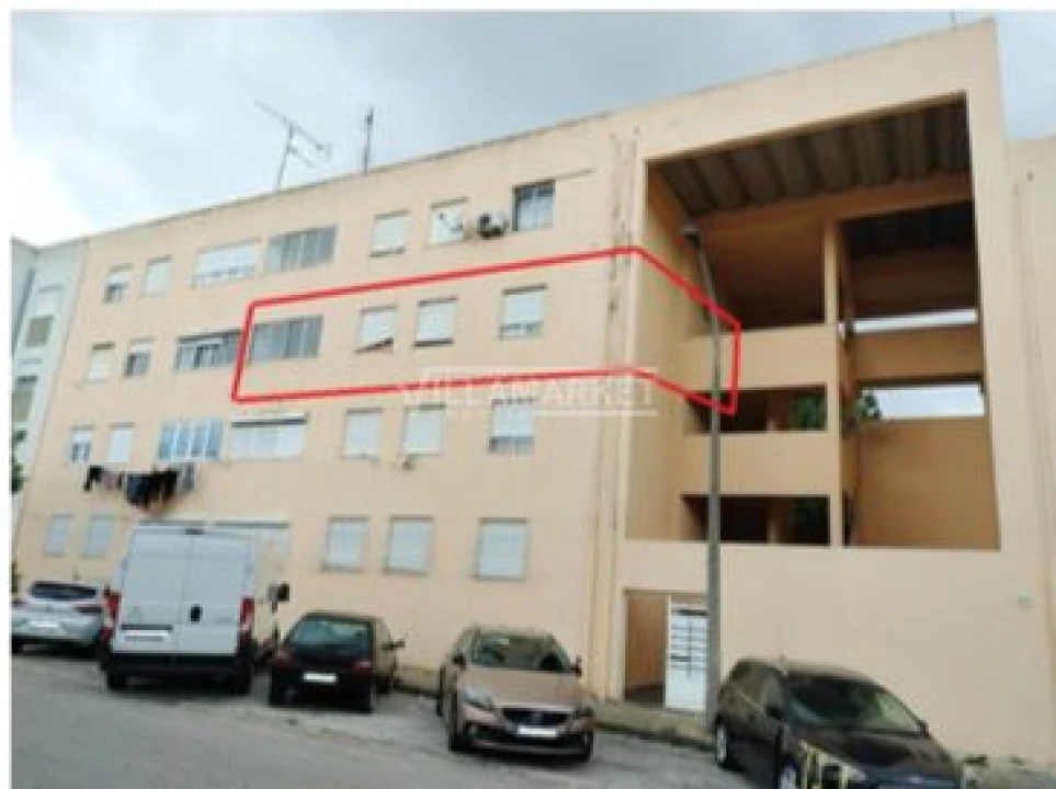 Apartamento T3 para Venda em Setubal (São Sebastião) Foto 1