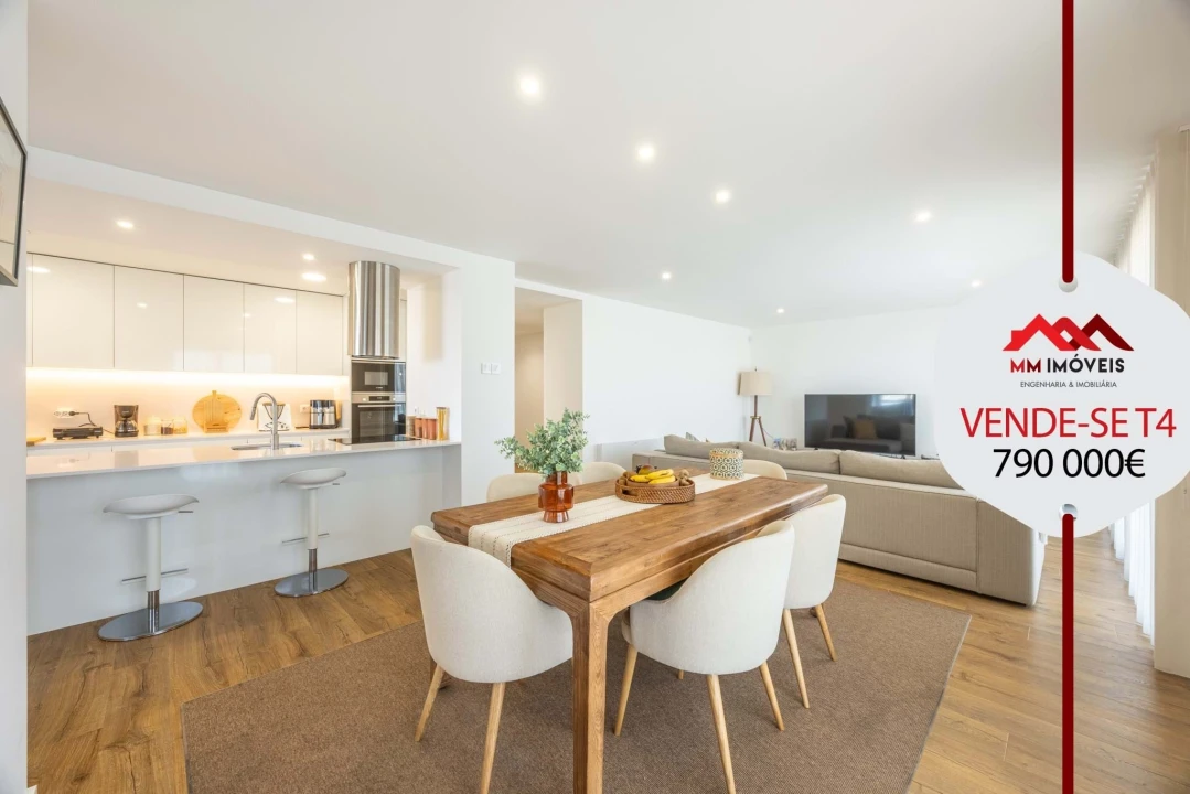 Apartamento T4 para Venda em Paranhos Foto 1