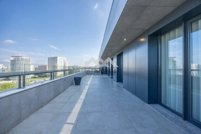 Apartamento T4 para Venda em Paranhos