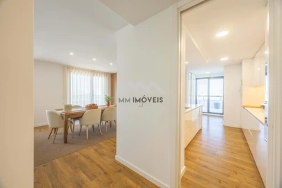 Apartamento T4 para Venda em Paranhos