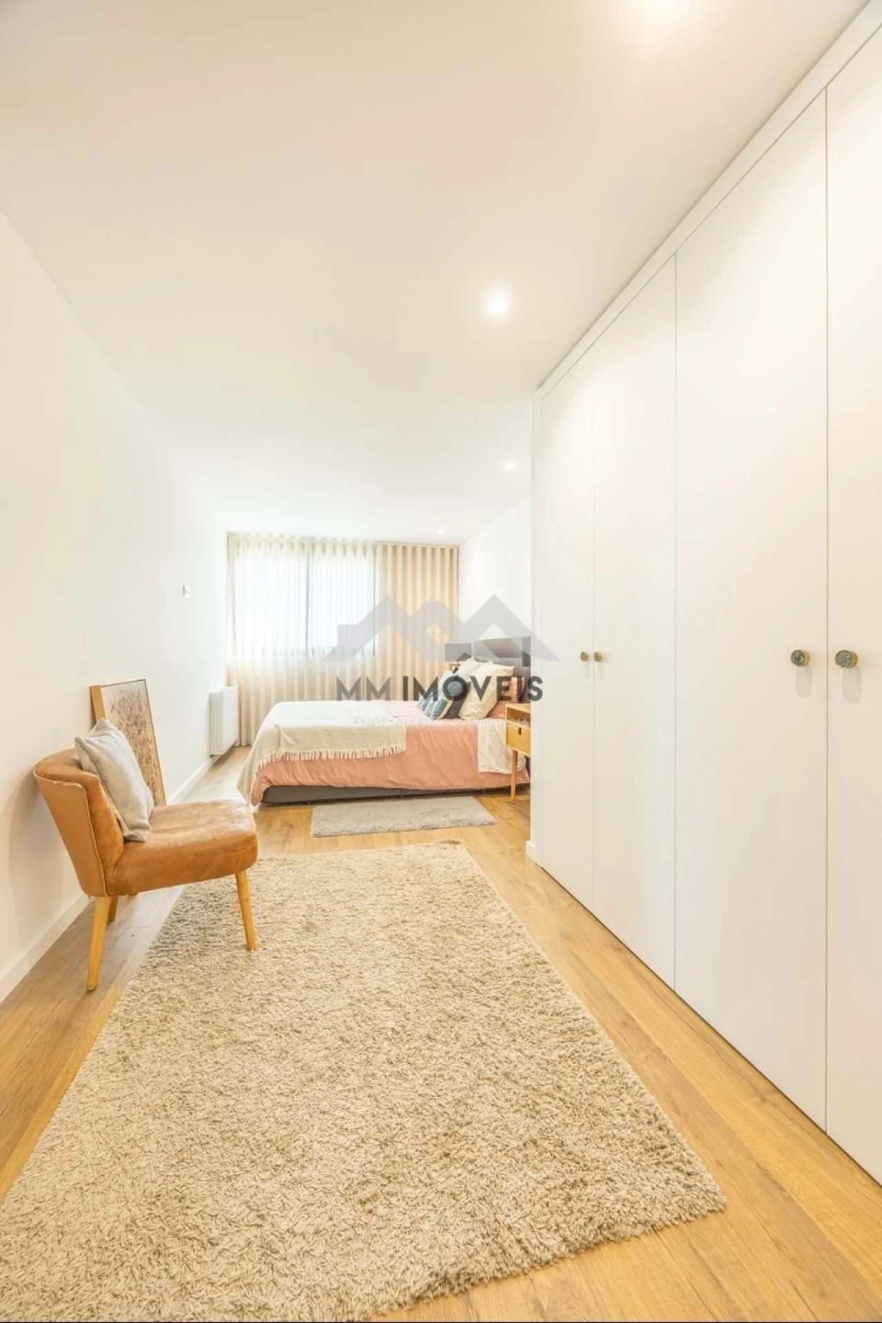 Apartamento T4 para Venda em Paranhos Foto 15