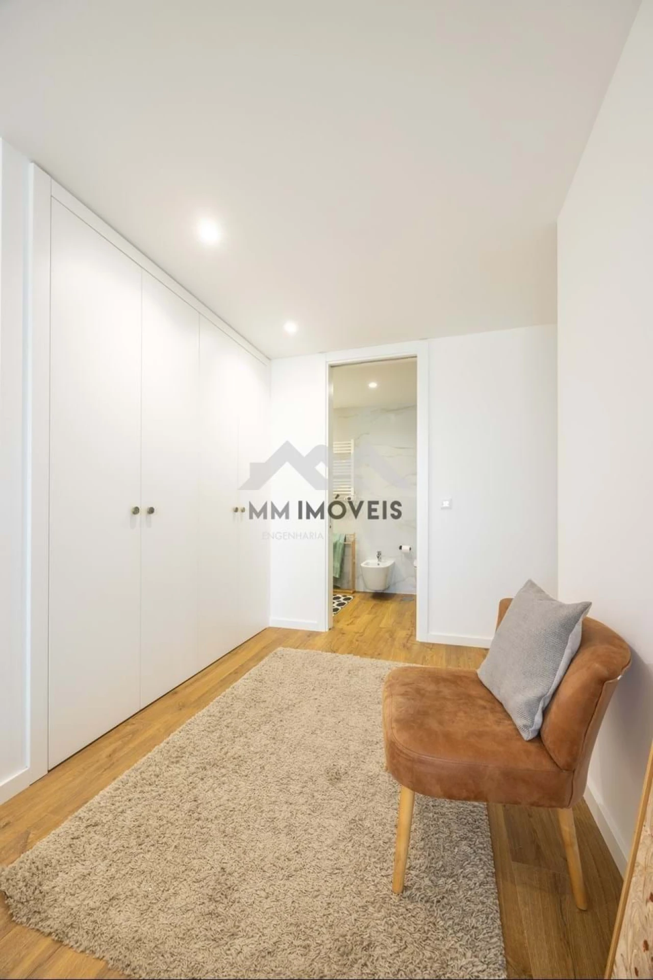 Apartamento T4 para Venda em Paranhos Foto 17