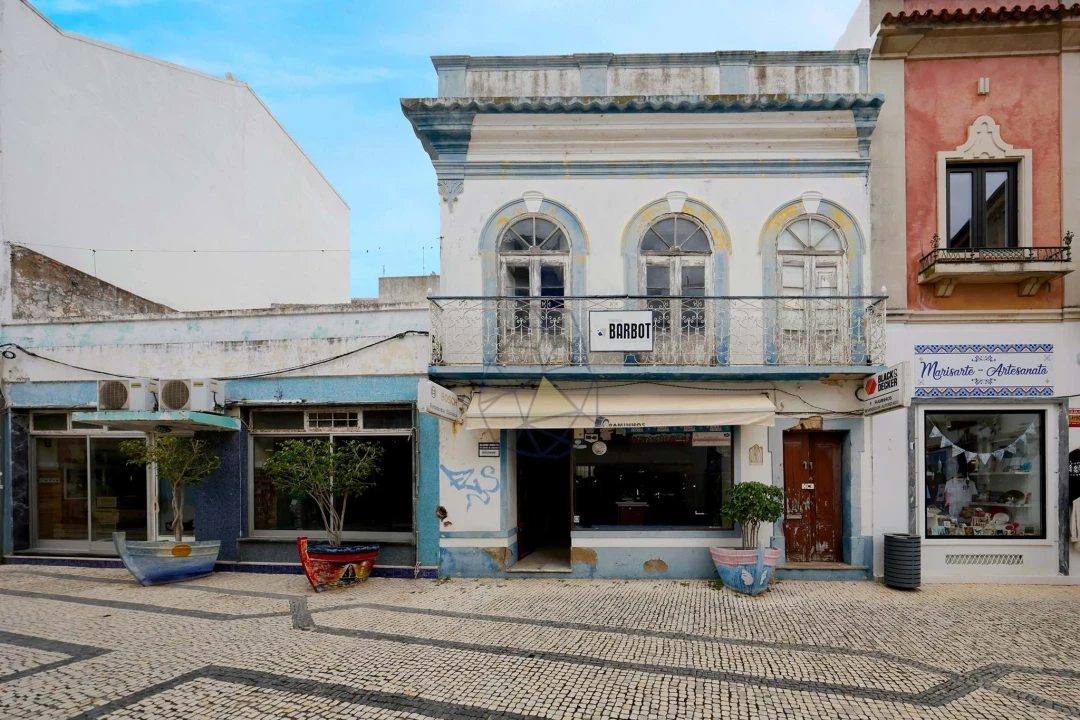 Prédio para Venda em Olhão Foto 1