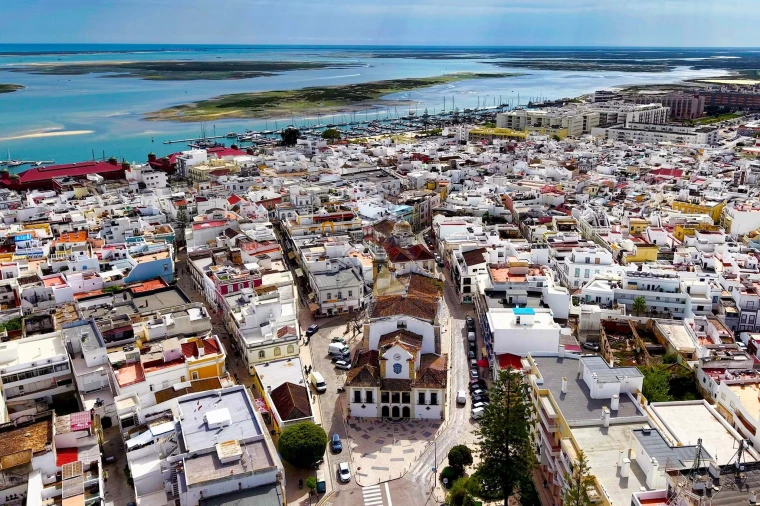 Prédio para Venda em Olhão Foto 59