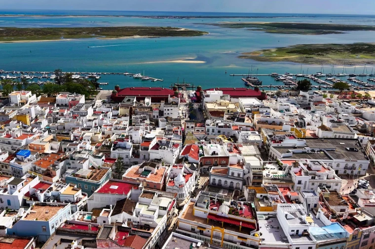 Prédio para Venda em Olhão Foto 60