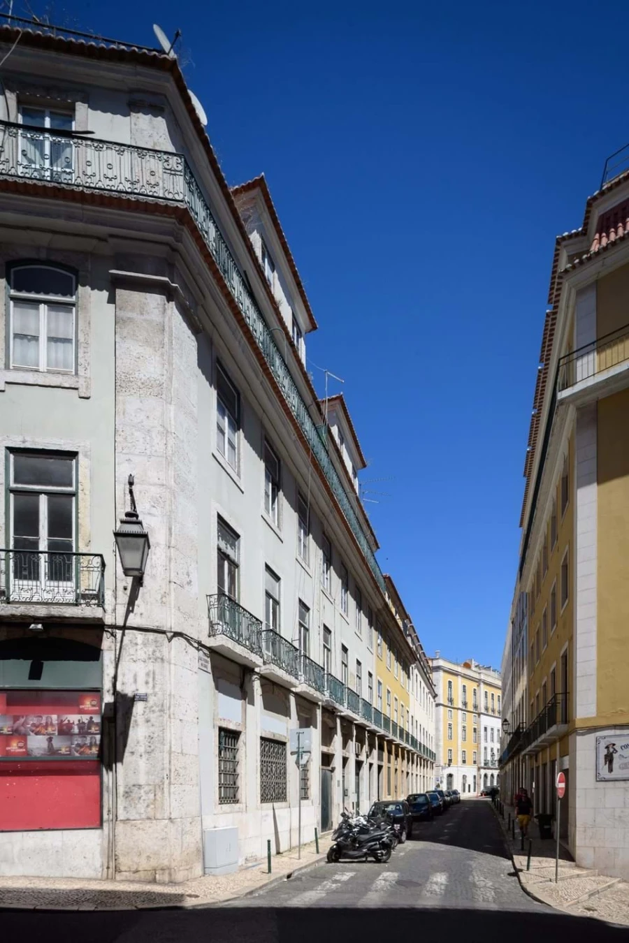 Apartamento para Venda em Santa Maria Maior Foto 17