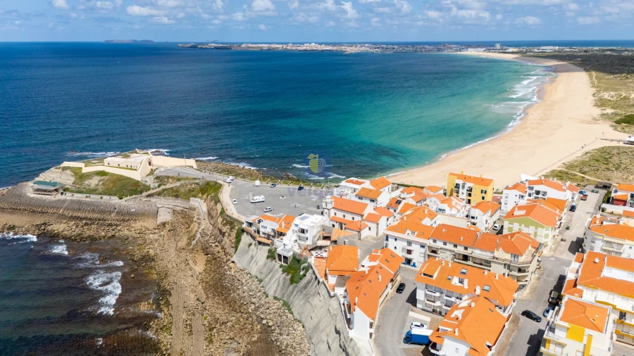 Apartamento T2 para Venda em Atouguia da Baleia Foto 10