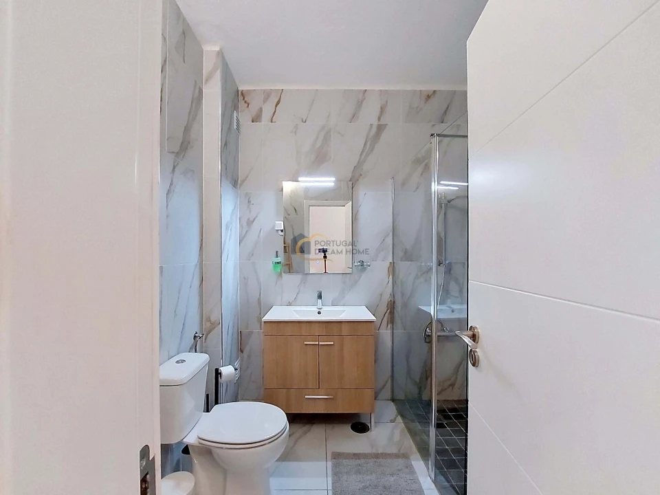 Apartamento T1 para Venda em Albufeira e Olhos de Água Foto 8