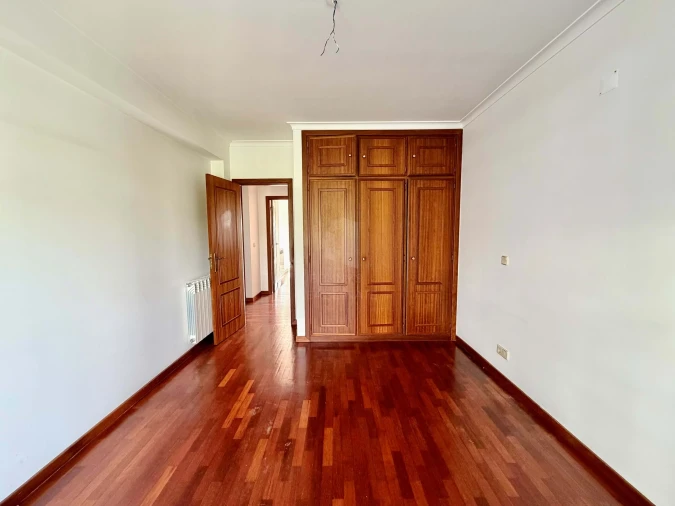 Apartamento T3 para Venda em Marrazes e Barosa Foto 16