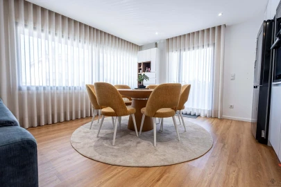 Apartamento T2 para Venda em Santa Marinha e São Pedro da Afurada