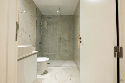 Apartamento T2 para Venda em Santa Marinha e São Pedro da Afurada